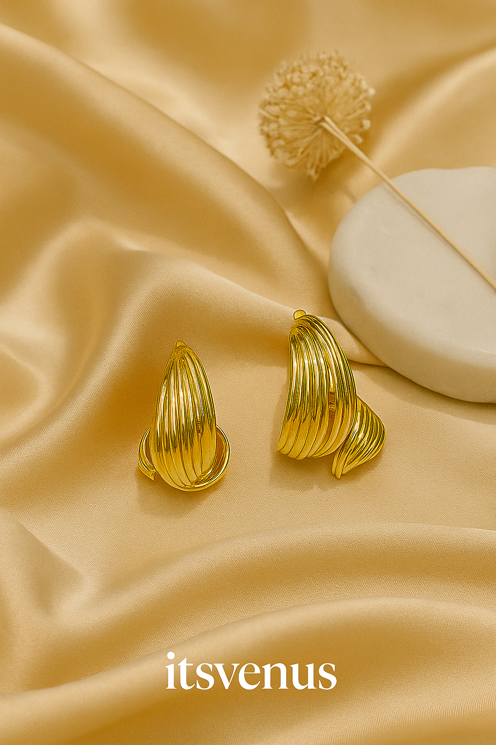 Sculpted Twist Hoops