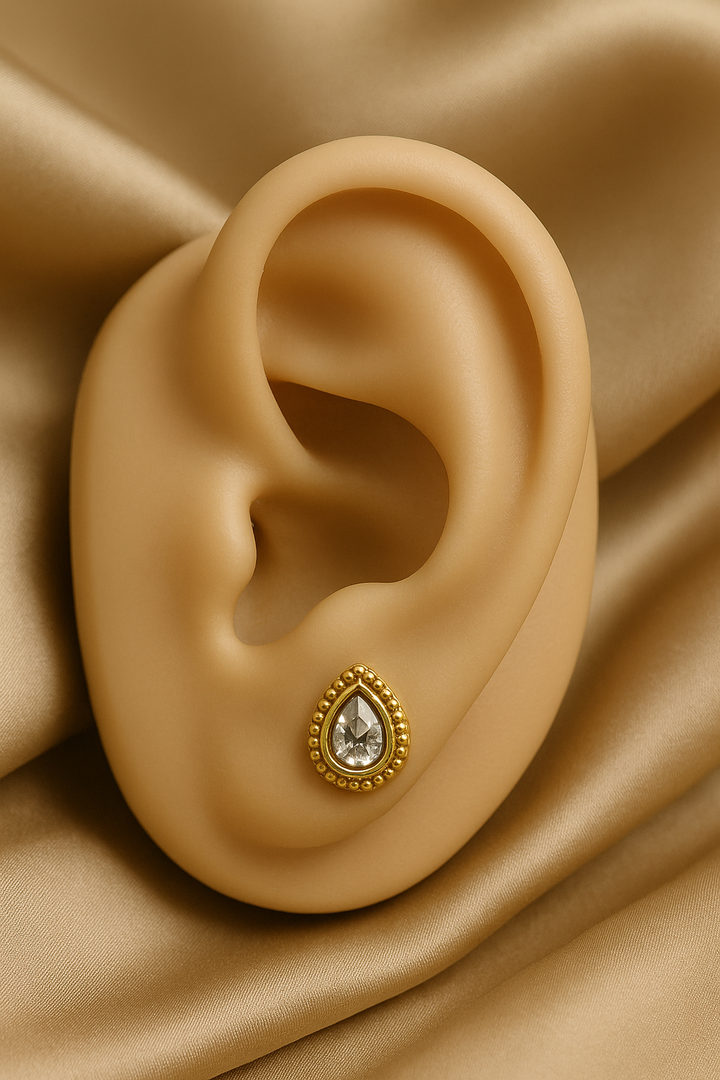 Noor Kundan Stud Earrings