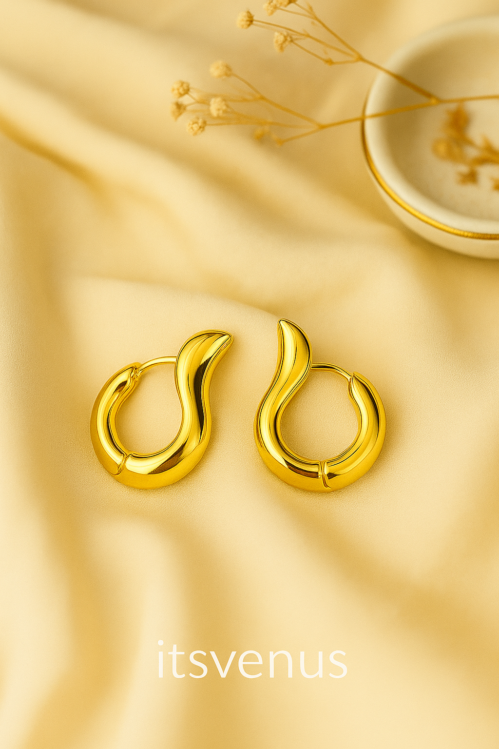 Vyana Hoops