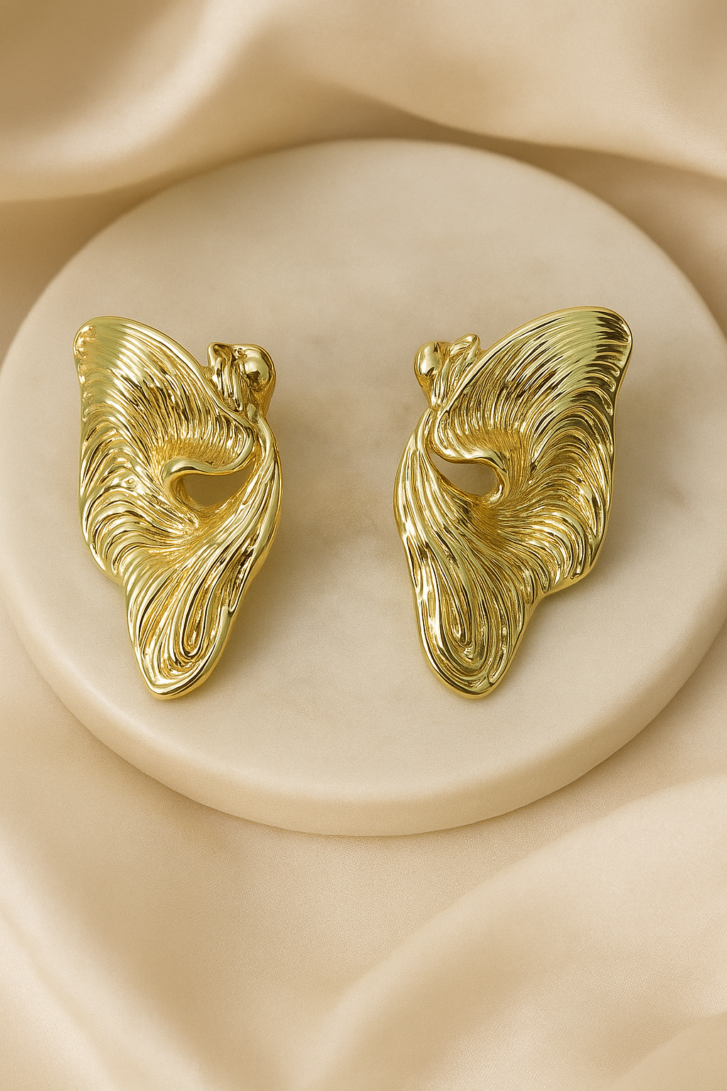 Virelle Sculpted Flame Earrings