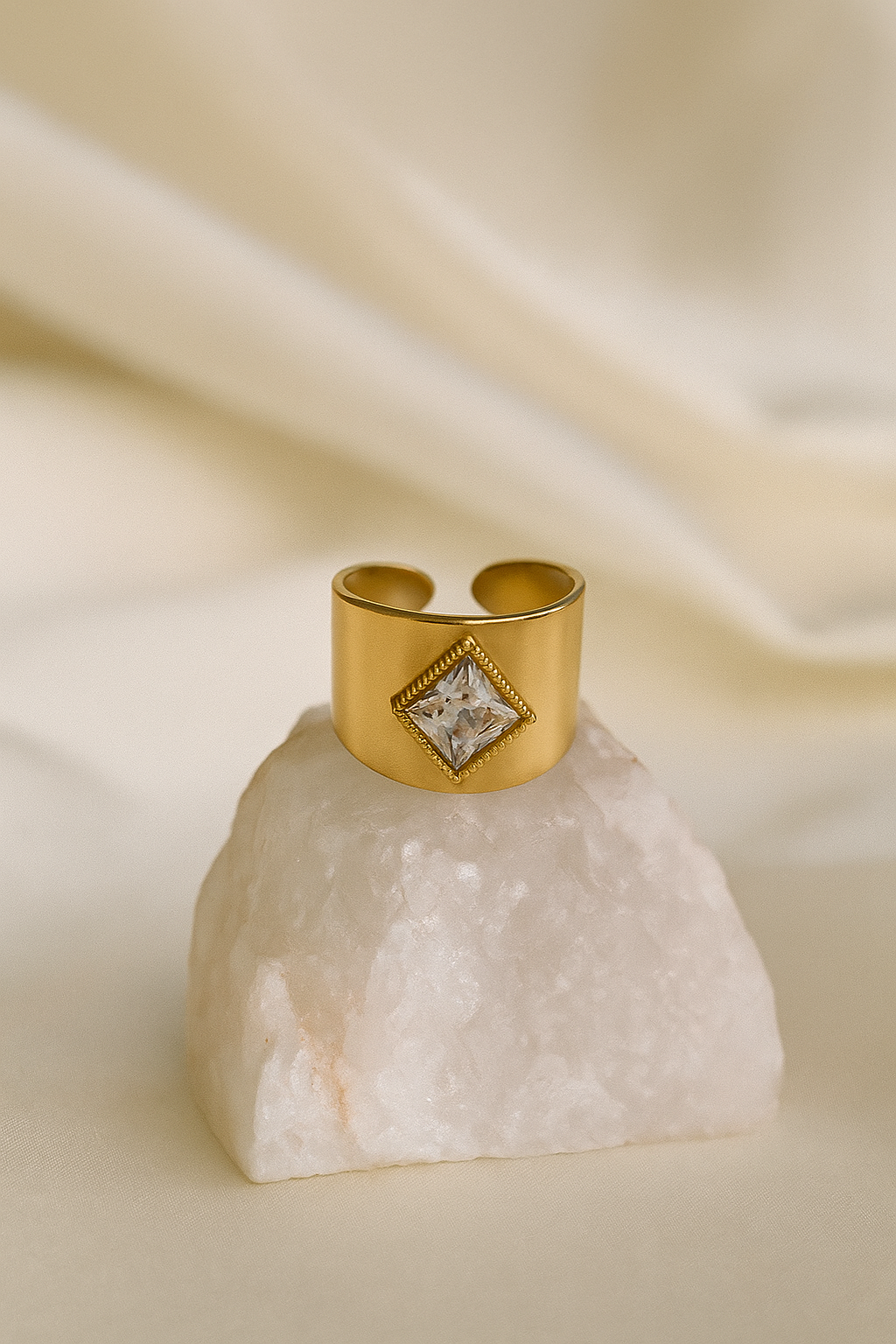 Orion Regal Band Ring